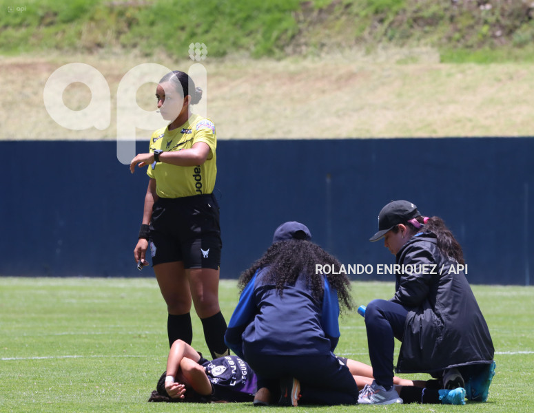 FBL SUPERLIGA FEMENINA DRAGONAS IDV VS  EMELEC