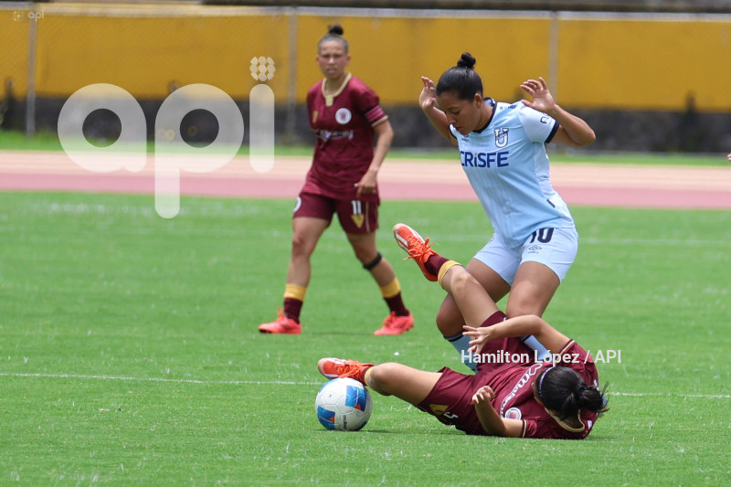FBL-SUPERLIGA-FEMENINA-ECUABET-CATÓLICA-VINOTINTO