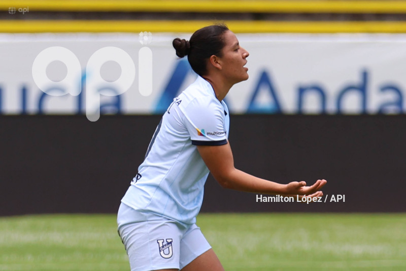 FBL-SUPERLIGA-FEMENINA-ECUABET-CATÓLICA-VINOTINTO
