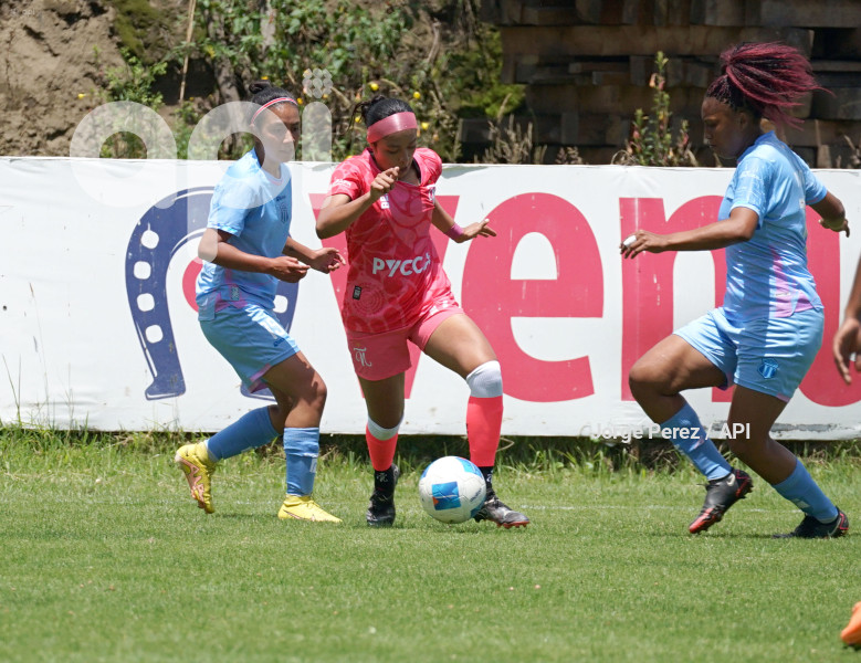FBL SUPERLIGA FEMENINA MACARA VS NANAS