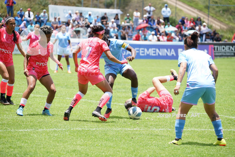 FBL SUPERLIGA FEMENINA MACARA VS NANAS