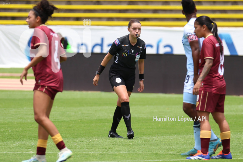 FBL-SUPERLIGA-FEMENINA-ECUABET-CATÓLICA-VINOTINTO