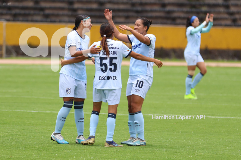 FBL-SUPERLIGA-FEMENINA-ECUABET-CATÓLICA-VINOTINTO