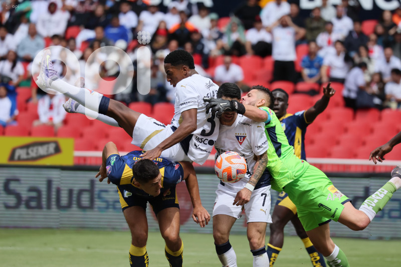 FBL LIGA PRO LIGA DE QUITO VS DELFIN
