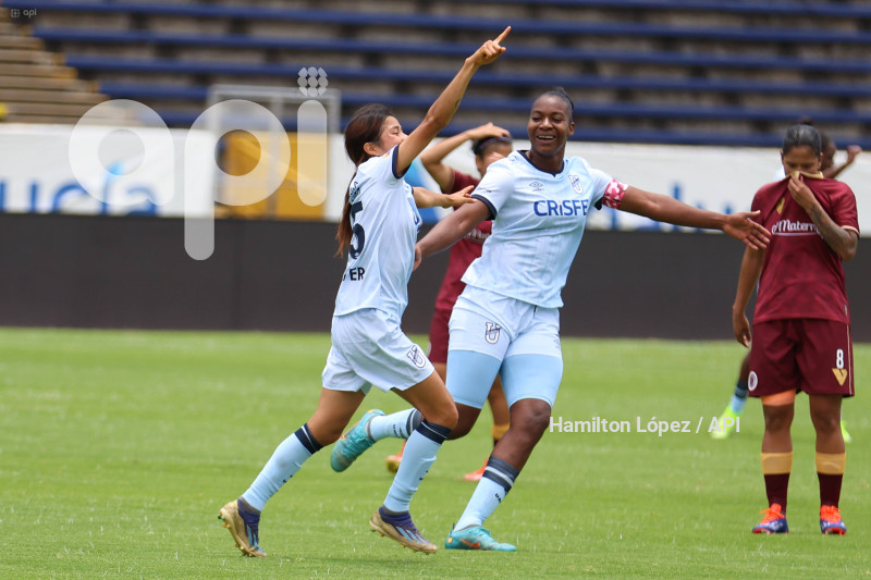 FBL-SUPERLIGA-FEMENINA-ECUABET-CATÓLICA-VINOTINTO