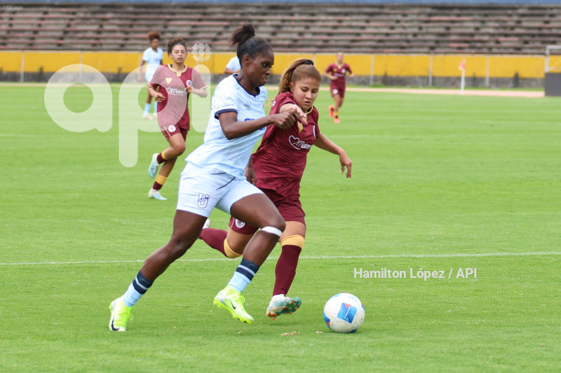 FBL-SUPERLIGA-FEMENINA-ECUABET-CATÓLICA-VINOTINTO
