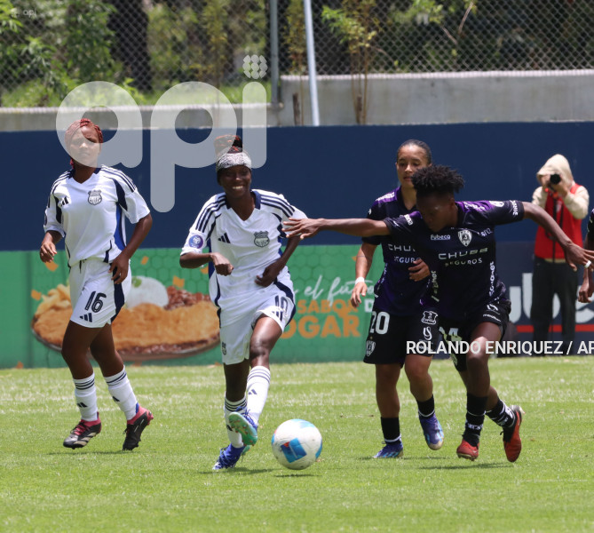FBL SUPERLIGA FEMENINA DRAGONAS IDV VS  EMELEC