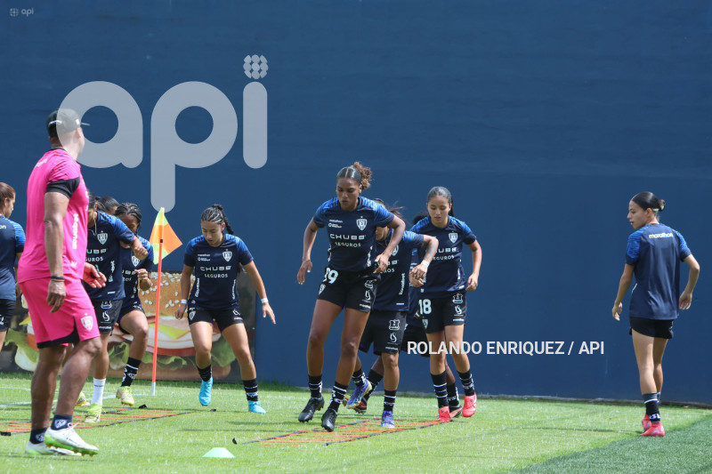 FBL SUPERLIGA FEMENINA DRAGONAS IDV VS  EMELEC