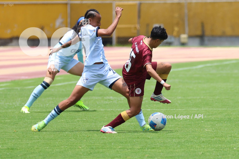 FBL-SUPERLIGA-FEMENINA-ECUABET-CATÓLICA-VINOTINTO