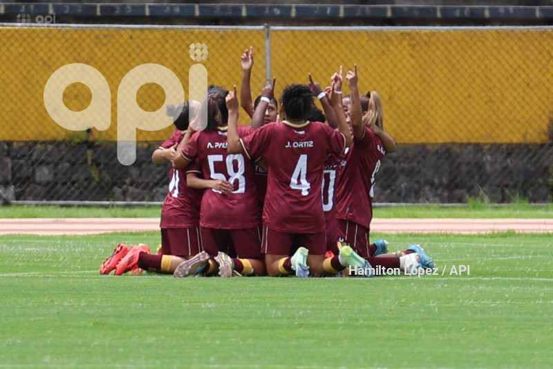 FBL-SUPERLIGA-FEMENINA-ECUABET-CATÓLICA-VINOTINTO