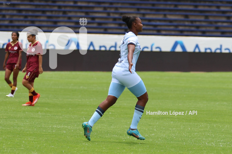 FBL-SUPERLIGA-FEMENINA-ECUABET-CATÓLICA-VINOTINTO