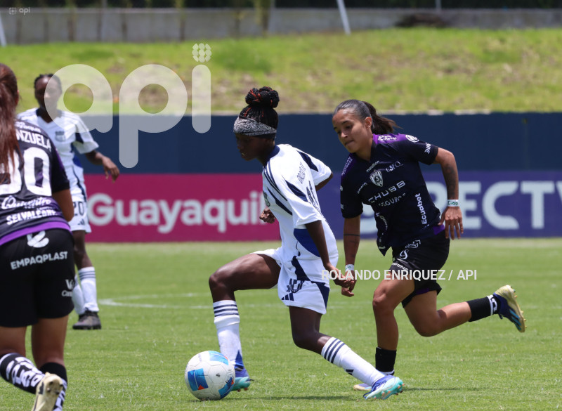 FBL SUPERLIGA FEMENINA DRAGONAS IDV VS  EMELEC