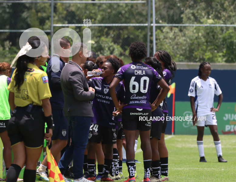 FBL SUPERLIGA FEMENINA DRAGONAS IDV VS  EMELEC