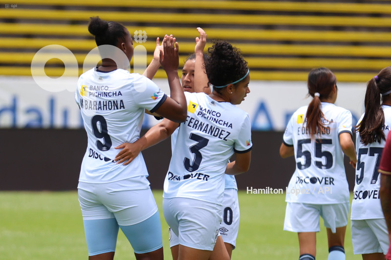 FBL-SUPERLIGA-FEMENINA-ECUABET-CATÓLICA-VINOTINTO