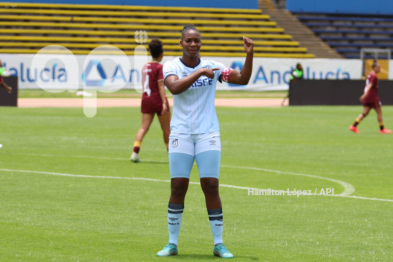 FBL-SUPERLIGA-FEMENINA-ECUABET-CATÓLICA-VINOTINTO
