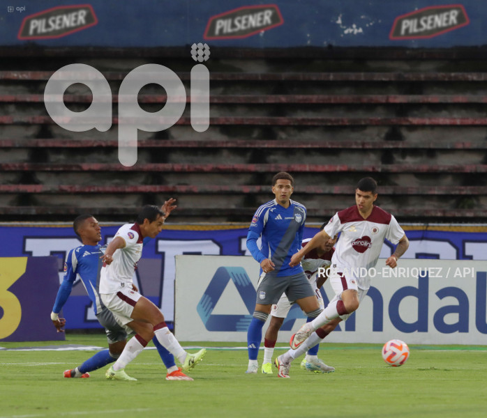 FBL LIGAPRO ECUABET VINO TINTO VS EMELEC