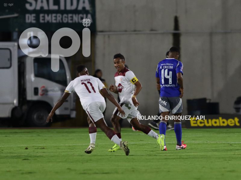 FBL LIGAPRO ECUABET VINO TINTO VS EMELEC
