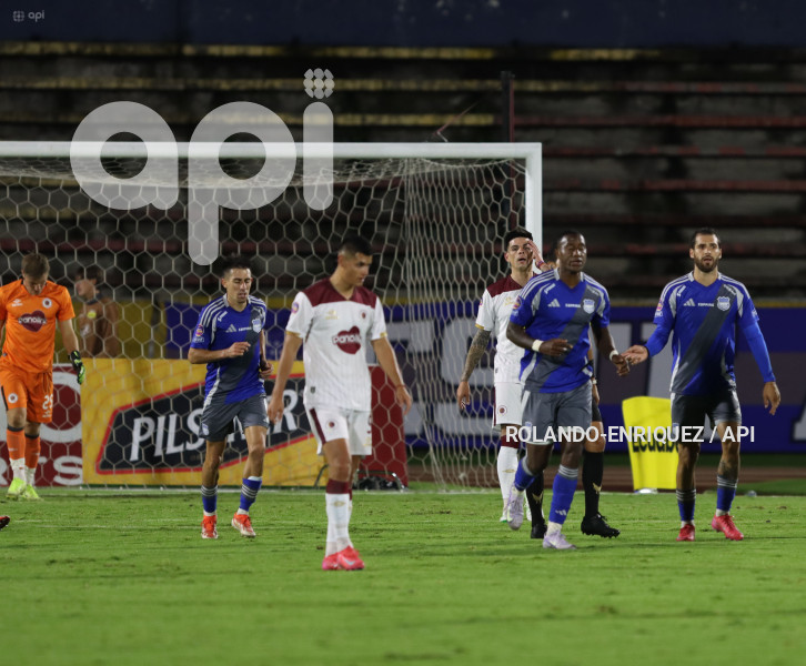 FBL LIGAPRO ECUABET VINO TINTO VS EMELEC