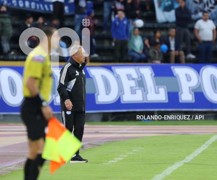 FBL LIGAPRO ECUABET VINO TINTO VS EMELEC