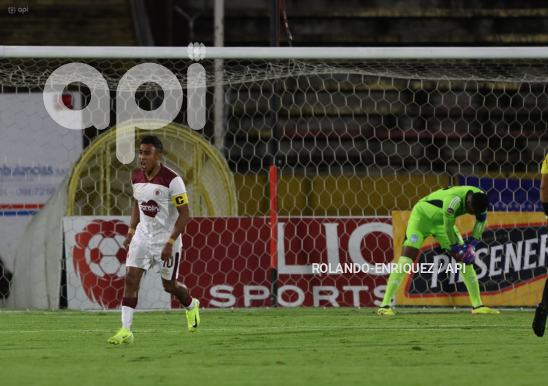 FBL LIGAPRO ECUABET VINO TINTO VS EMELEC