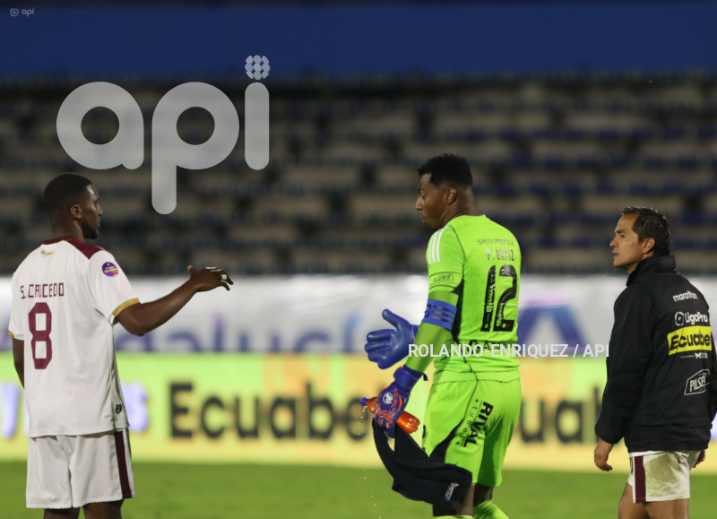 FBL LIGAPRO ECUABET VINO TINTO VS EMELEC