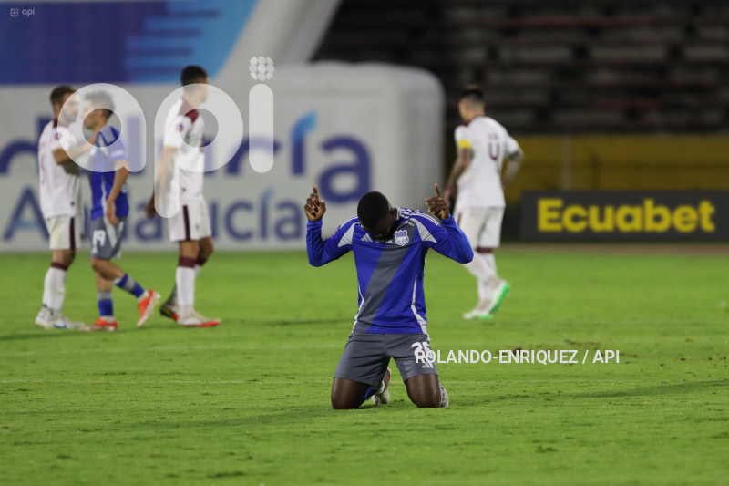 FBL LIGAPRO ECUABET VINO TINTO VS EMELEC
