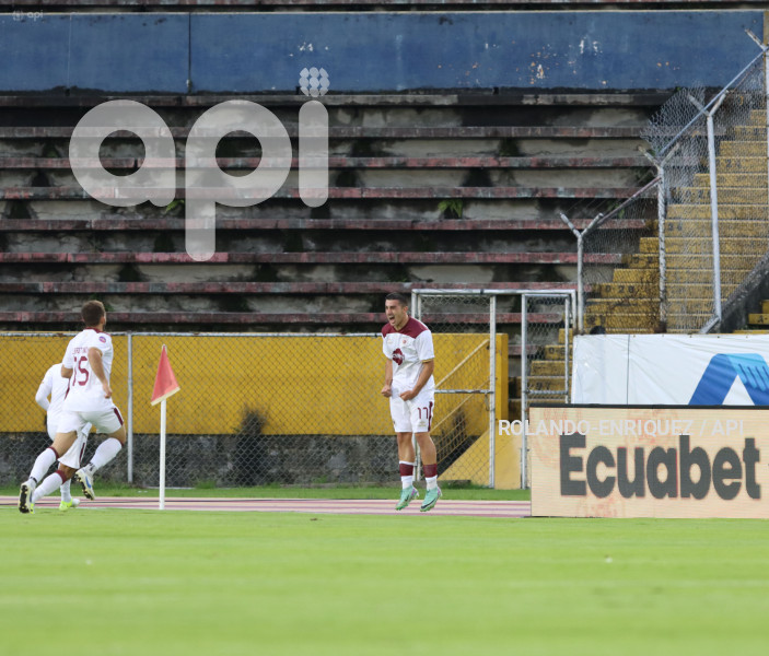 FBL LIGAPRO ECUABET VINO TINTO VS EMELEC