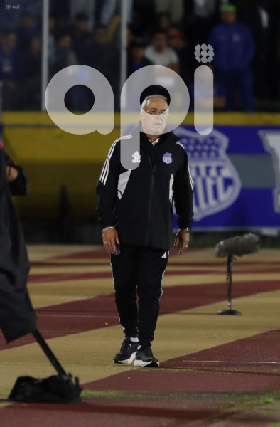 FBL LIGAPRO ECUABET VINO TINTO VS EMELEC
