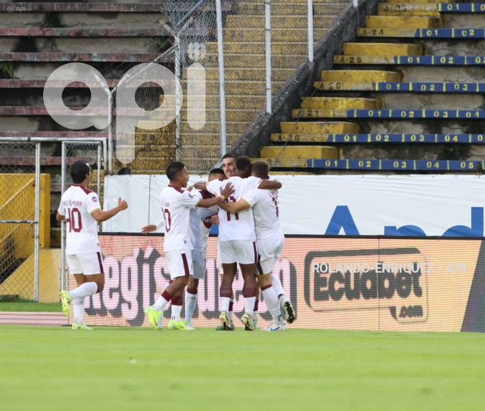 FBL LIGAPRO ECUABET VINO TINTO VS EMELEC