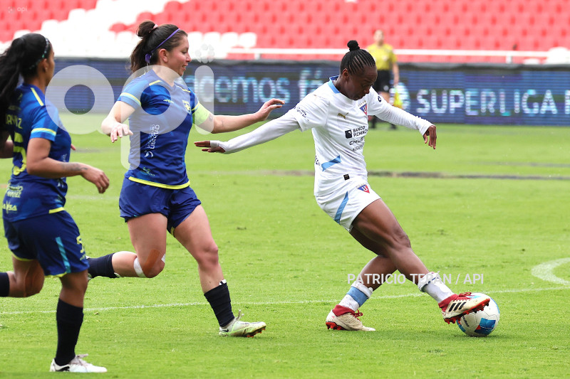 FBL SUPERLIGA FEMENINA LDU QUITO VS ESPUCE