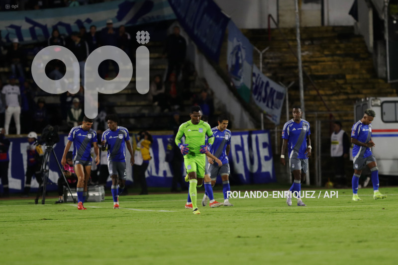 FBL LIGAPRO ECUABET VINO TINTO VS EMELEC