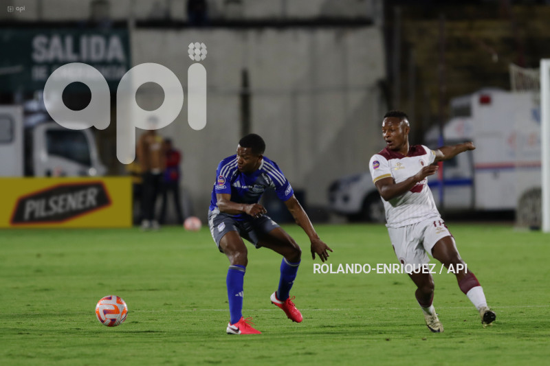 FBL LIGAPRO ECUABET VINO TINTO VS EMELEC