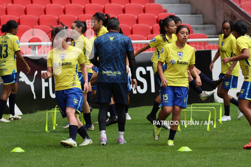 FBL SUPERLIGA FEMENINA LDU QUITO VS ESPUCE