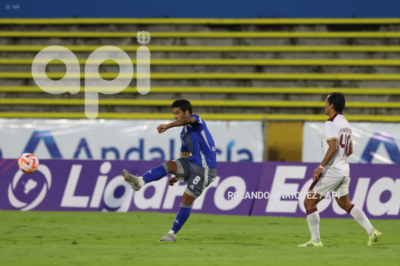 FBL LIGAPRO ECUABET VINO TINTO VS EMELEC