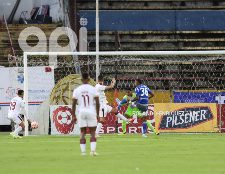 FBL LIGAPRO ECUABET VINO TINTO VS EMELEC