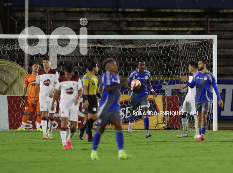 FBL LIGAPRO ECUABET VINO TINTO VS EMELEC