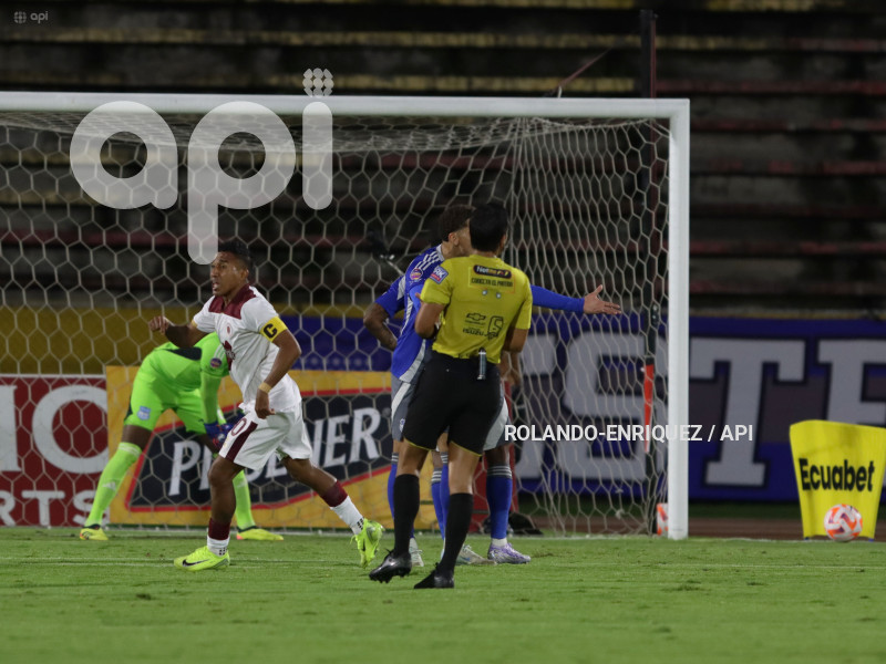 FBL LIGAPRO ECUABET VINO TINTO VS EMELEC