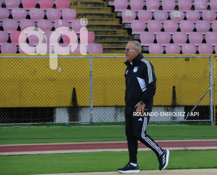 FBL LIGAPRO ECUABET VINO TINTO VS EMELEC