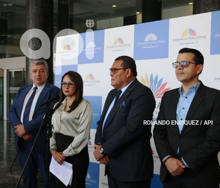 ADN NOMBRAMIENTOS VIVIANA VELOZ
