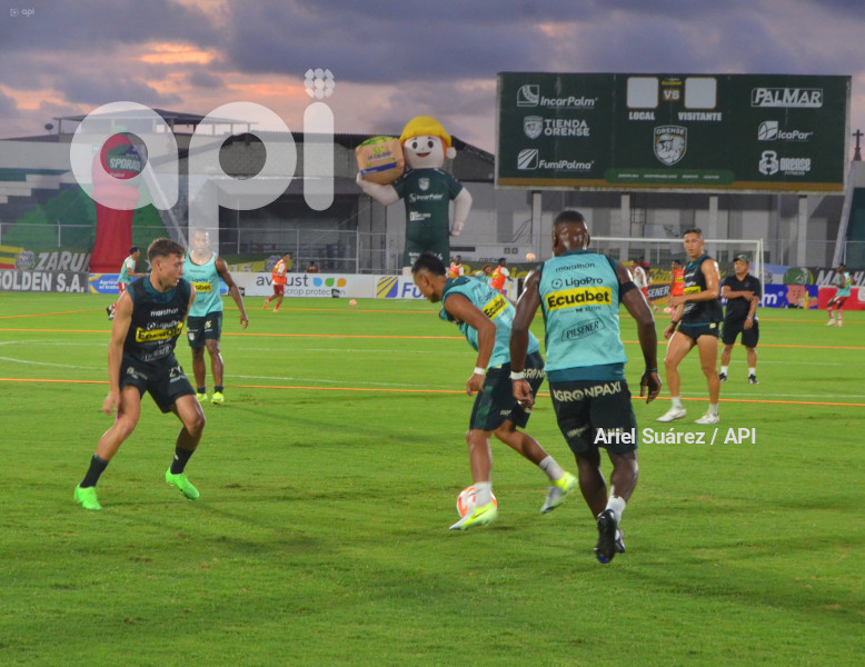 FBL-LIGAPRO-ORENSE-TECNICOUNIVERSITARIO