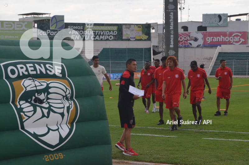 FBL-LIGAPRO-ORENSE-TECNICOUNIVERSITARIO