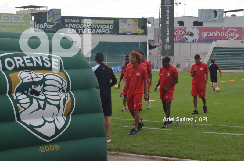 FBL-LIGAPRO-ORENSE-TECNICOUNIVERSITARIO
