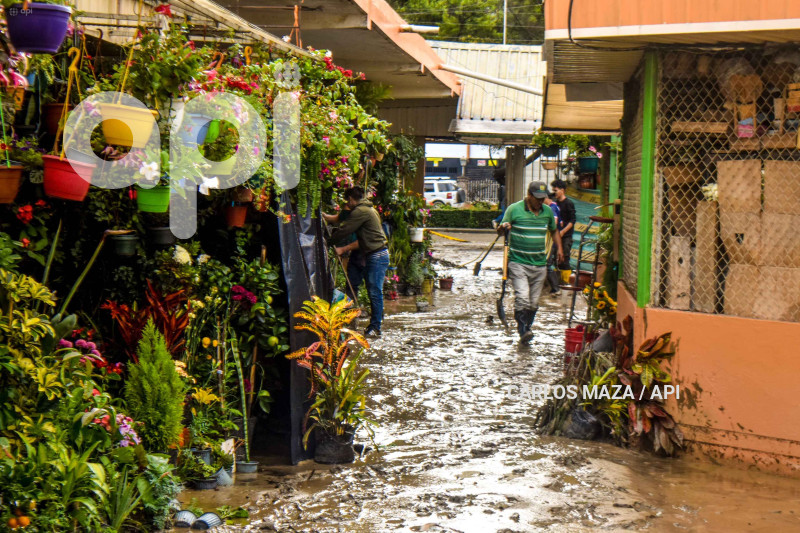 LOJA - INUNDACIONES - CLIMA 