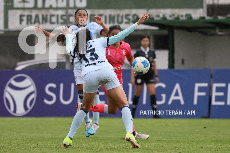 FBL SUPERLIGA FEMENINA CLUB NANAS VS UNIVERSIDAD CATOLICA