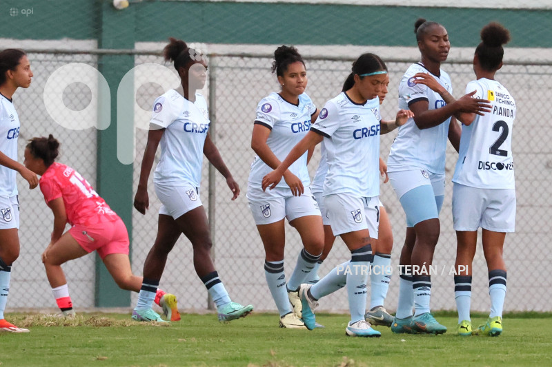 FBL SUPERLIGA FEMENINA CLUB NANAS VS UNIVERSIDAD CATOLICA