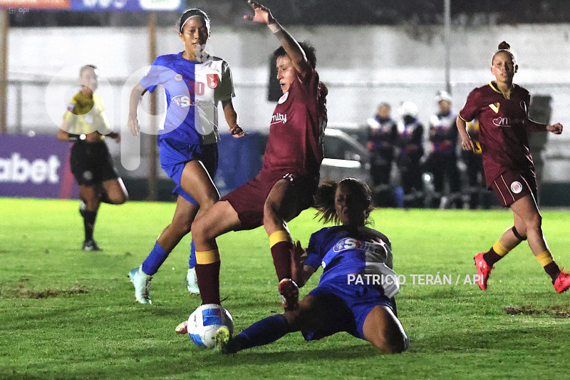 FBL SUPERLIGA FEMENINA VINO TINTO VS DEPORTIVO IBARRA