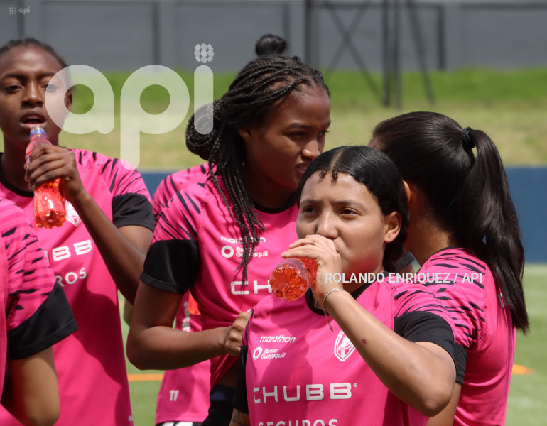 FBL SUPERLIGA FEMENINA DRAGONAS IDV VS NACIONAL