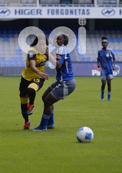 FBL-SUPERLIGA-EMELEC-BARCELONA