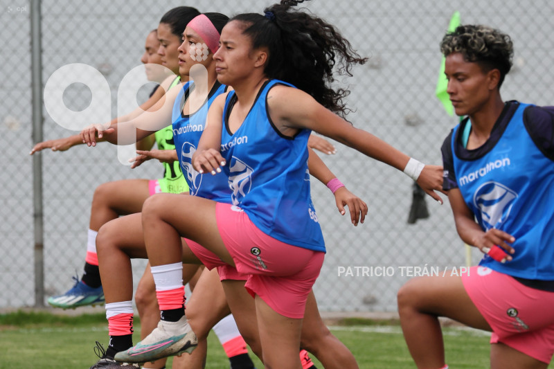 FBL SUPERLIGA FEMENINA CLUB NANAS VS UNIVERSIDAD CATOLICA
