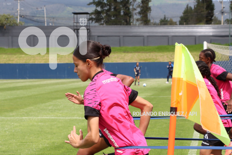 FBL SUPERLIGA FEMENINA DRAGONAS IDV VS NACIONAL